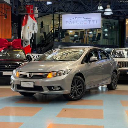 HONDA CIVIC 1.8 LXS 16V FLEX 4P AUTOMÁTICO